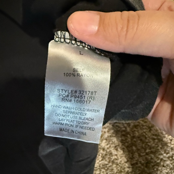 NWT Studded Top - Picture 5 of 7